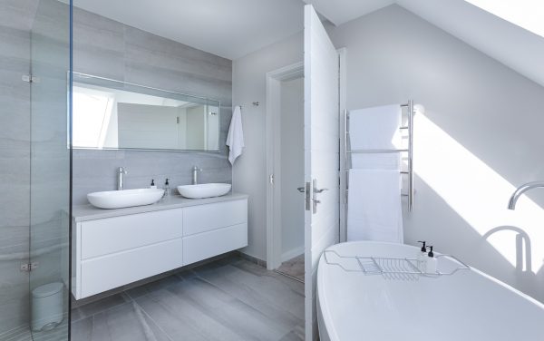 modern-minimalist-bathroom-g226dacd02_1280